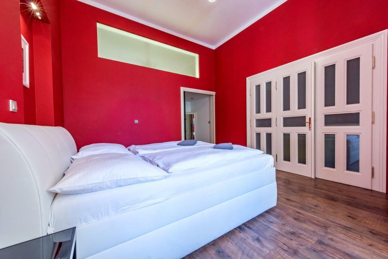 ✰Downtown Grand Apartment - Old Town Top Location✰ Praga Exterior foto